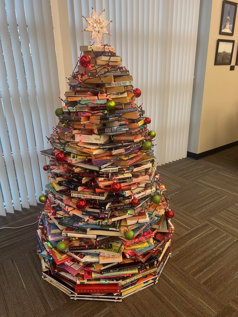 A picture of a book tree not illuminated